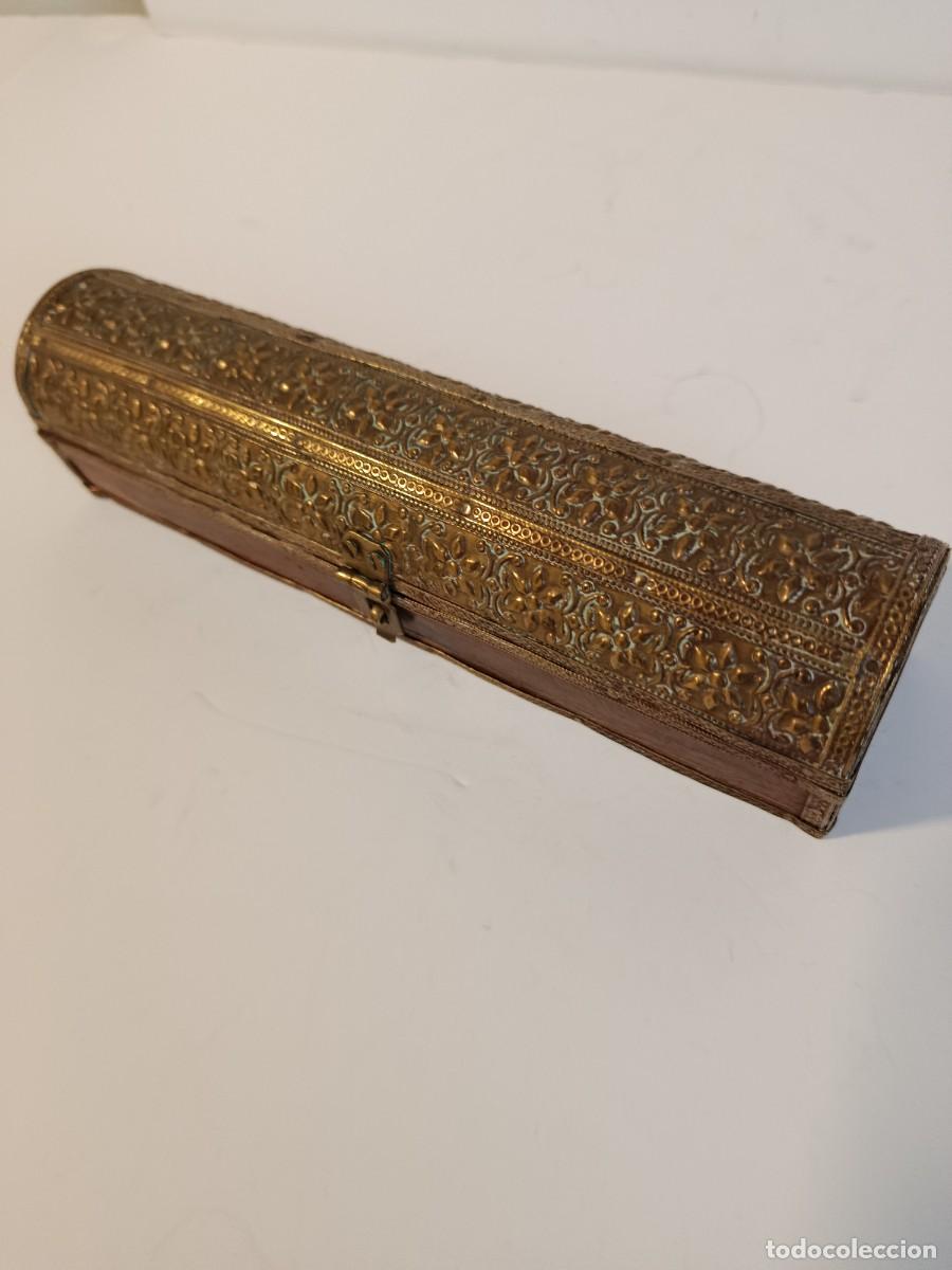 Antig&uuml;edades: CAJA ANTIGUA OTOMANA ISLAMICA. LATON Y MADERA