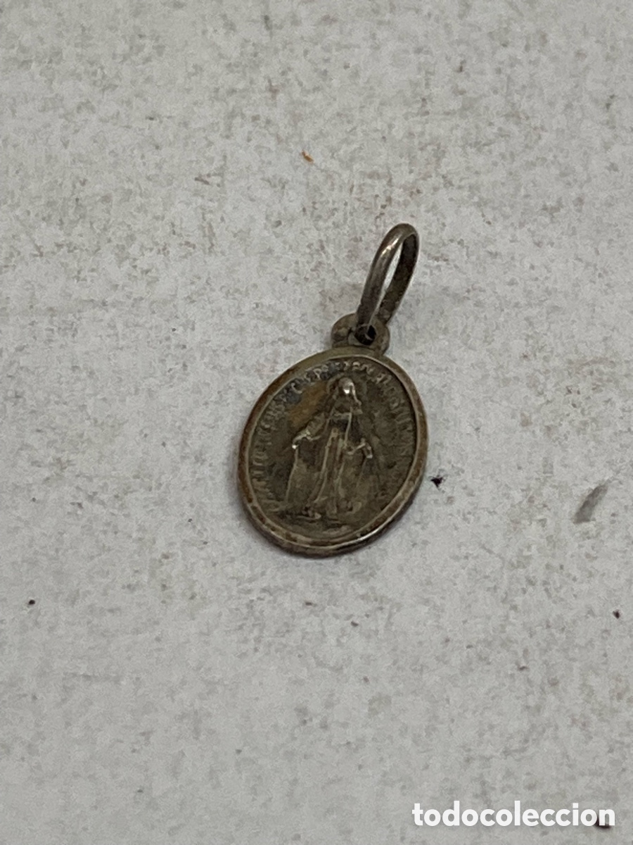 Antig&uuml;edades: Medalla de plata C599 - Foto 1