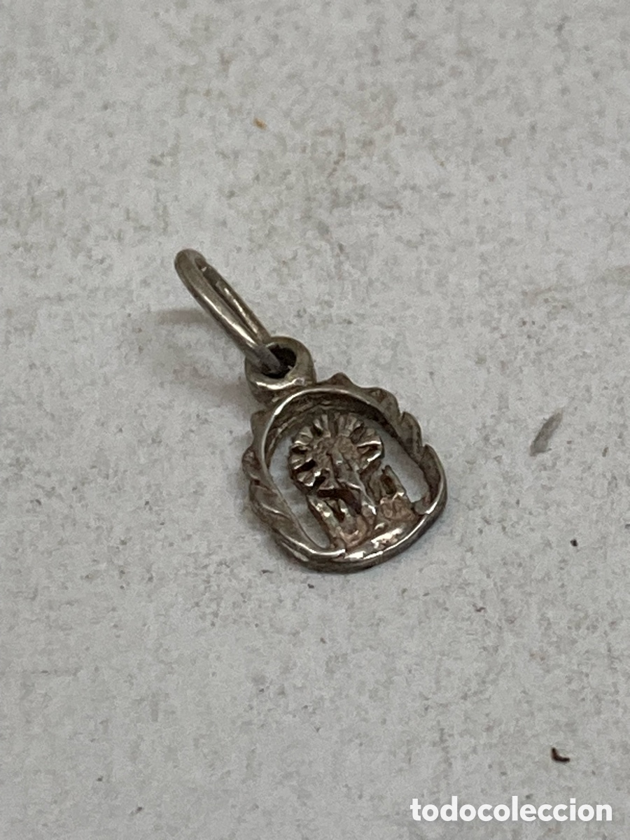 Antig&uuml;edades: Medalla de plata C599 - Foto 1