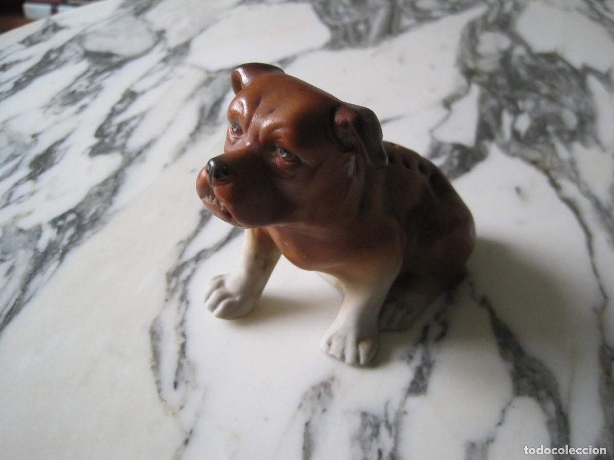 Antig&uuml;edades: ANTIGUO PALILLERO DE PORCELANA EN FORMA DE PERRO - BISCUIT - S. XIX