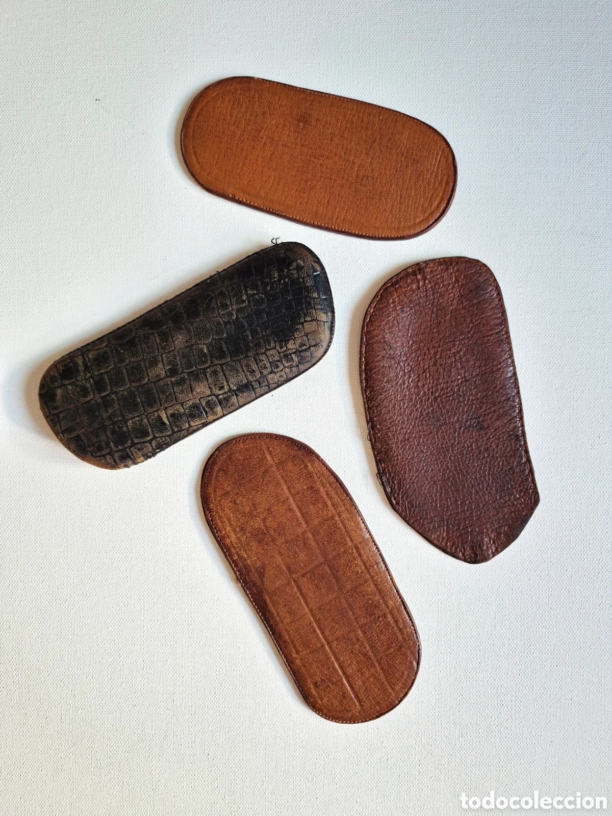 Antig&uuml;edades: Lote fundas gafas 1920-1930 - Foto 1
