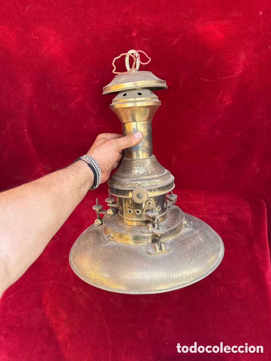 Antig&uuml;edades: Bonita lampara antigua de techo,imita lampara maritima!