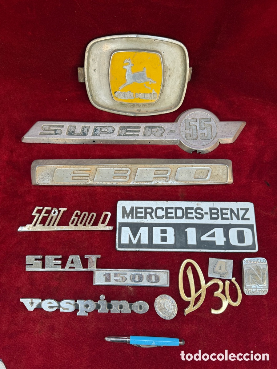 Antig&uuml;edades: Gran lote de placas de vehiculos,tractores,motos,etc!