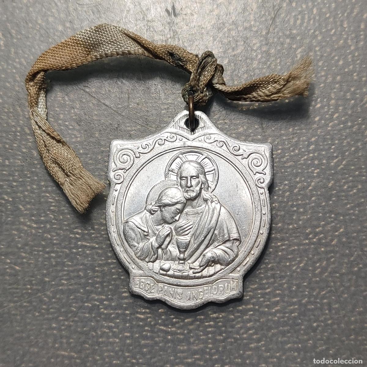 Antig&uuml;edades: MEDALLA RELIGIOSA ITALIA PRIMERA COMUNION JESUS CON CALIZ Y NI&Ntilde;O ALUMINIO