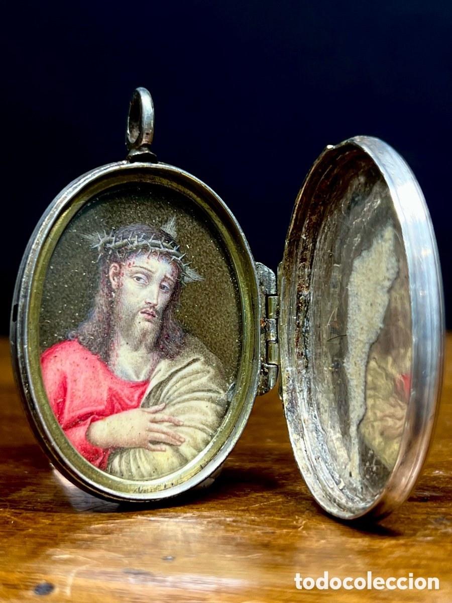 Antig&uuml;edades: Relicario de plata con miniatura. S.XVII