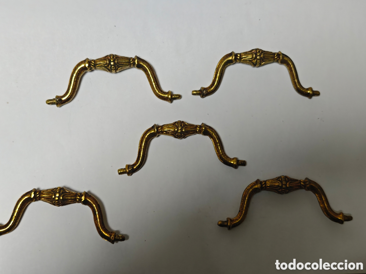 Antig&uuml;edades: Cinco tiradores antiguos en bronce - Foto 5