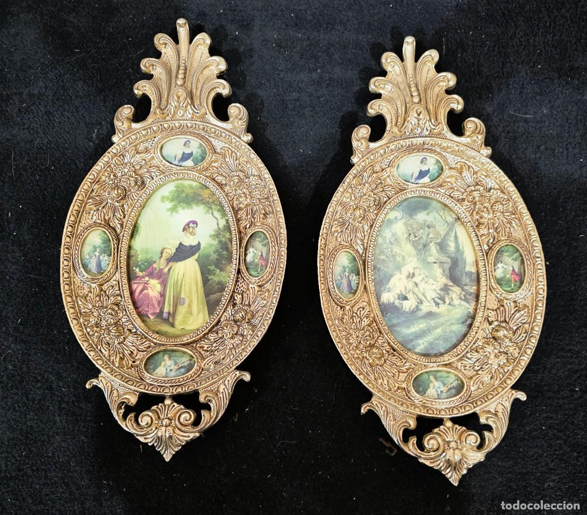 Antig&uuml;edades: Par de cuadros decorativos antiguos de bronce dorado