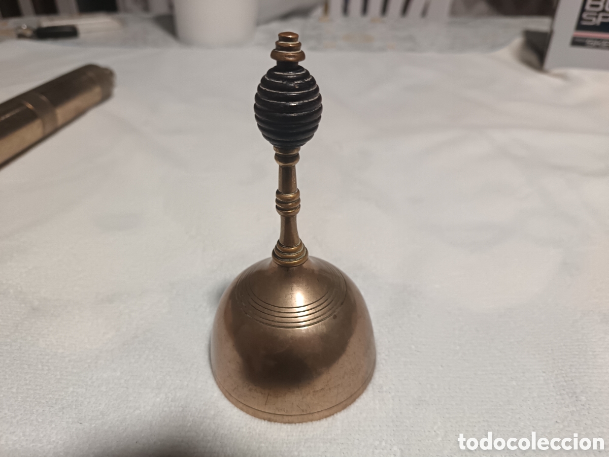 Antig&uuml;edades: BONITA CAMPANA DE COLEGIO ANTIGUA, LATON