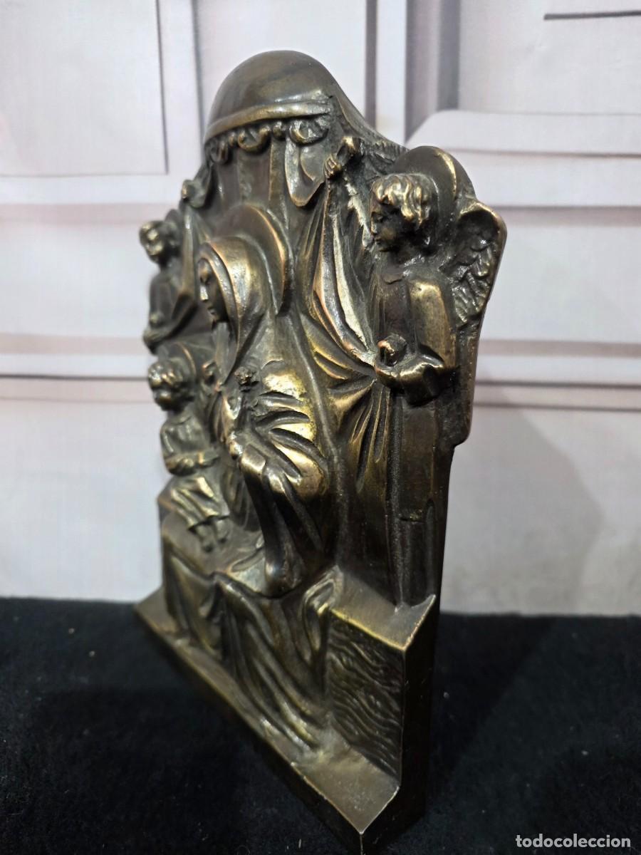 Antig&uuml;edades: Placa relieve de bronce que representa a la Virgen de Gracia - Foto 4