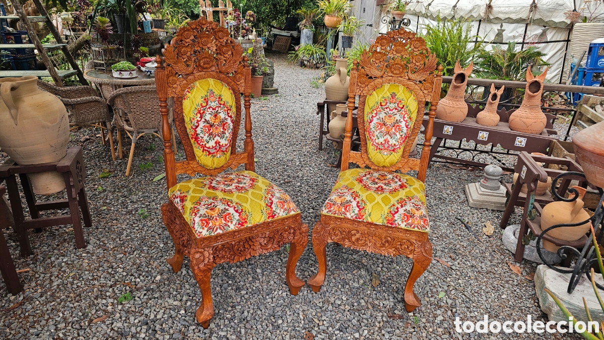 Antig&uuml;edades: Preciosas sillas con espectacular talla en madera