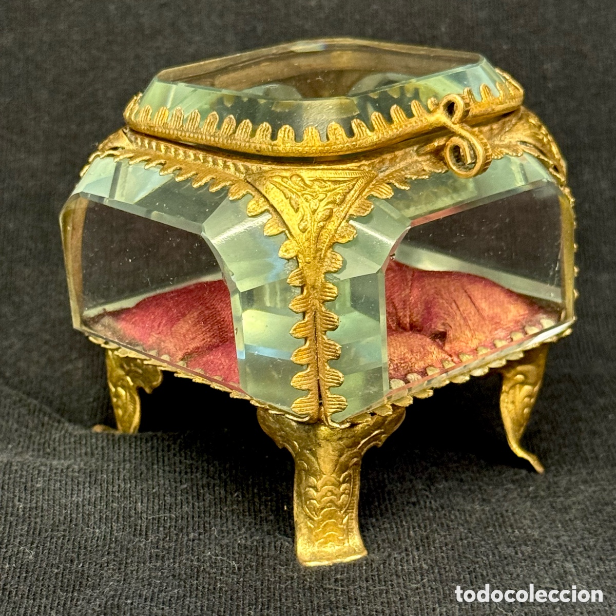 Antiques: ANTIGUO JOYERO BRONCE ORMOLU LATON CRISTAL BISELADO SEDA FRANCIA F. S. XIX CAJA COFRE JOYA TOCADOR