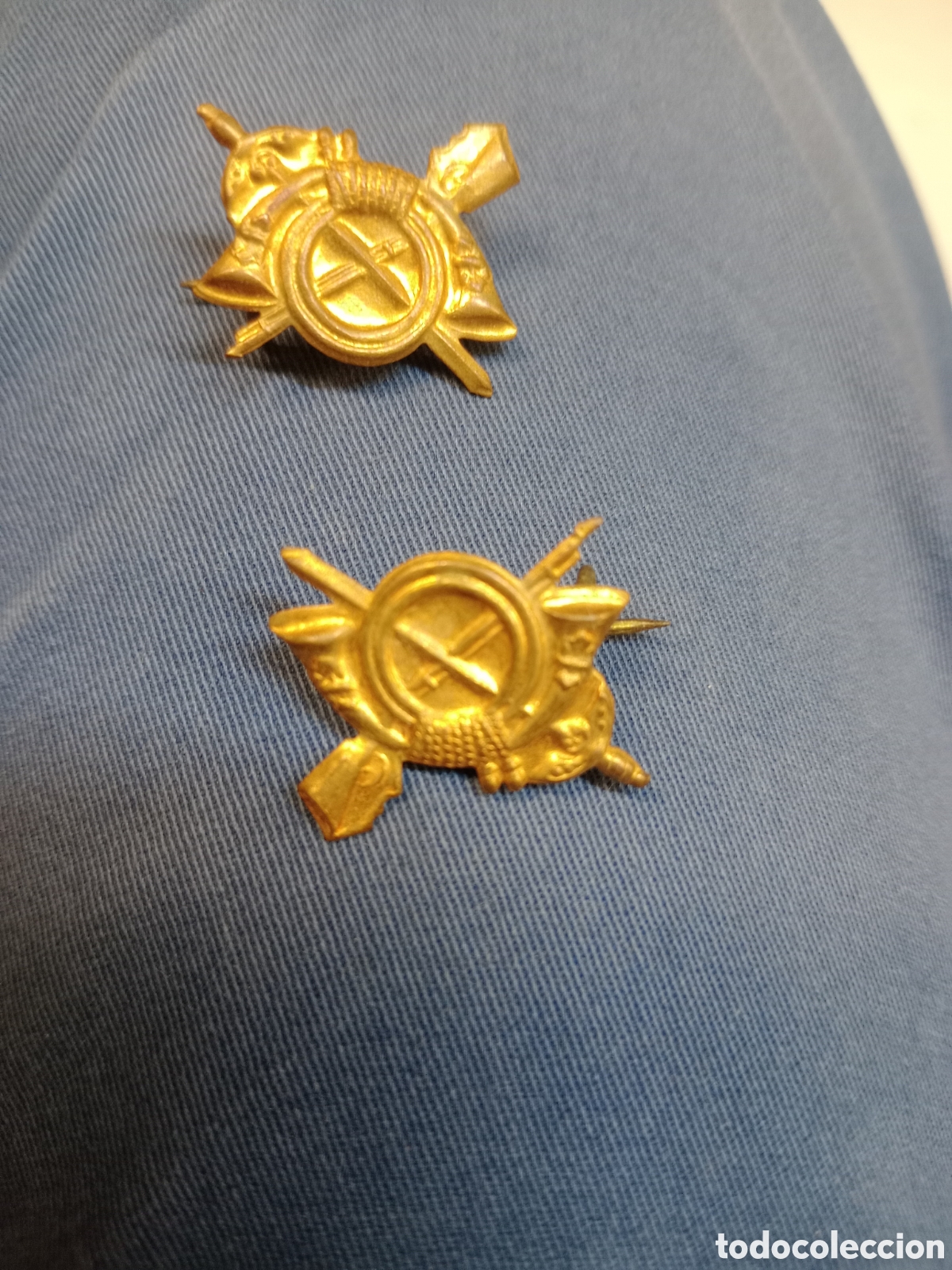 Antig&uuml;edades: Insignia de la guerra civil - Foto 2