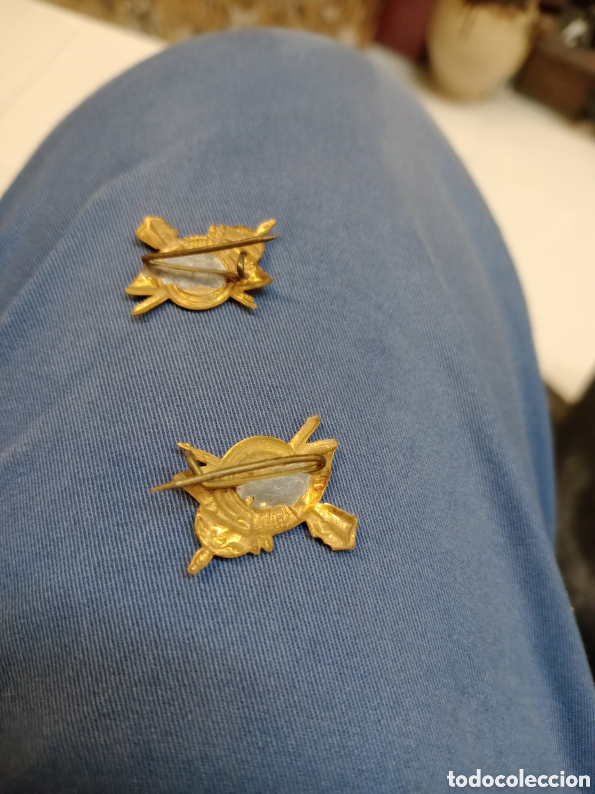 Antig&uuml;edades: Insignia de la guerra civil - Foto 3