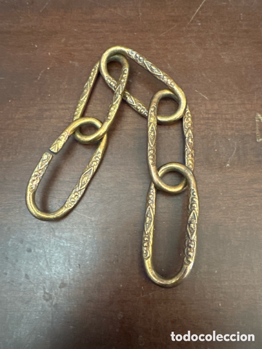 Antig&uuml;edades: ANTIGUA CADENA PARA L&Aacute;MPARA DE BRONCE 24 CM. 6 ESLABONES