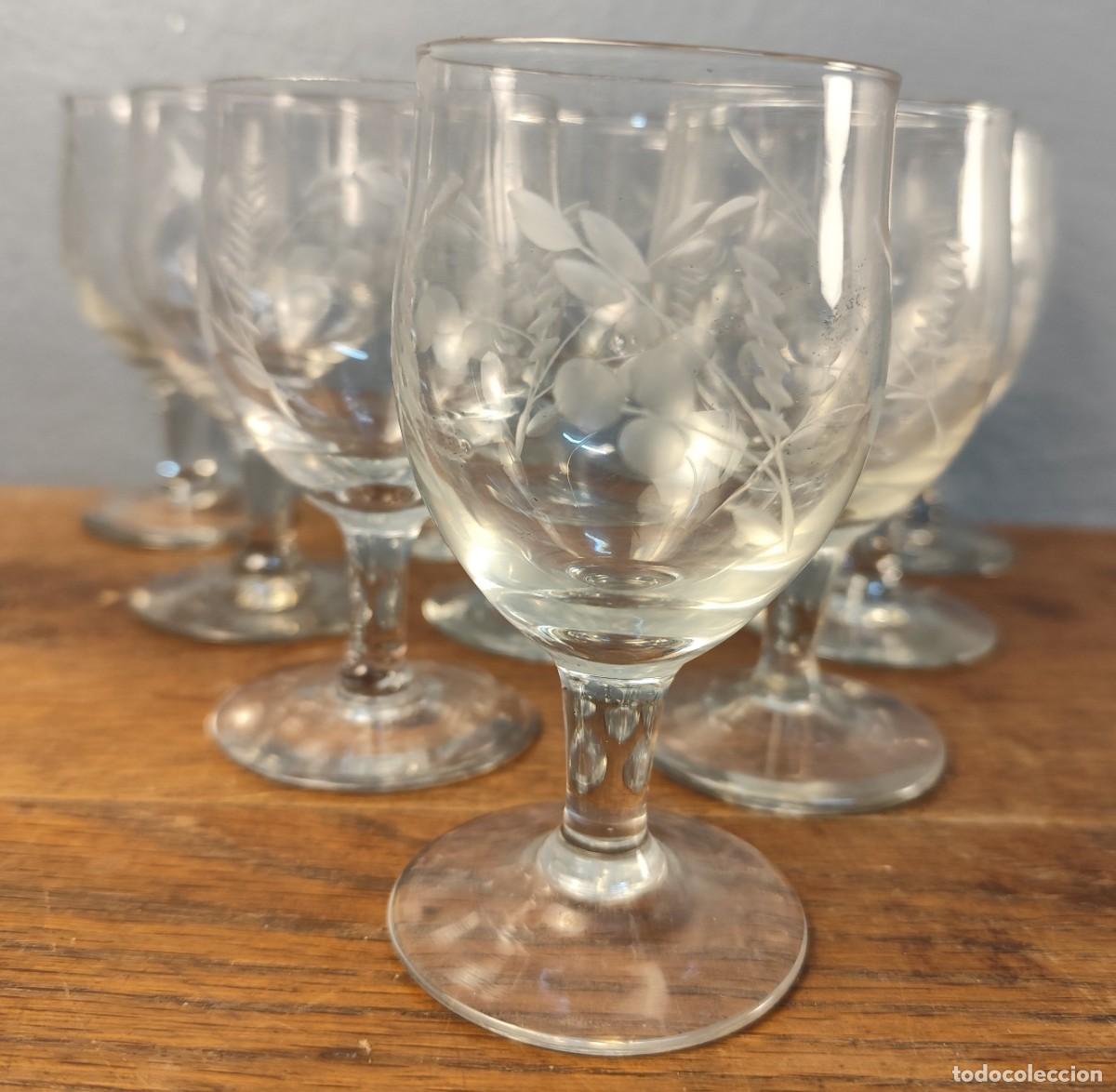 Antig&uuml;edades: 10 copas cristal tallado mediados siglo XX