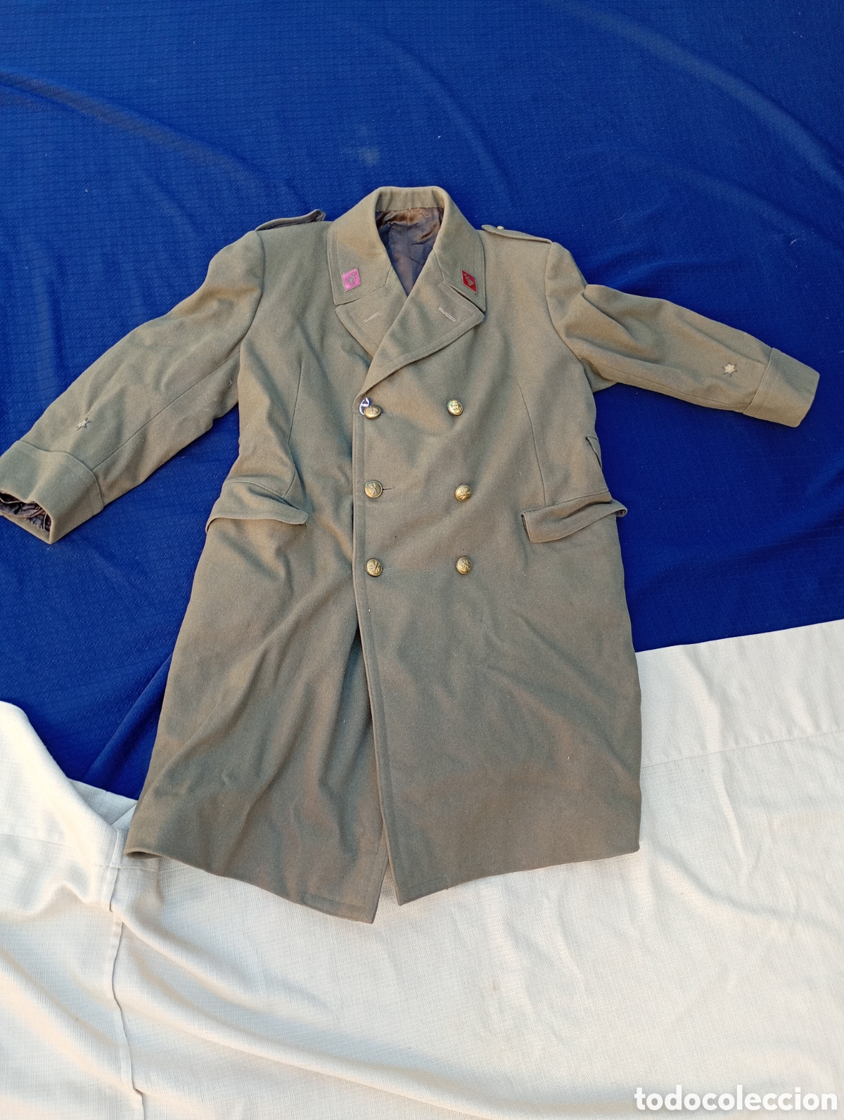 Antig&uuml;edades: Tabardo abrigo chaqueta militar ejercito - Foto 1