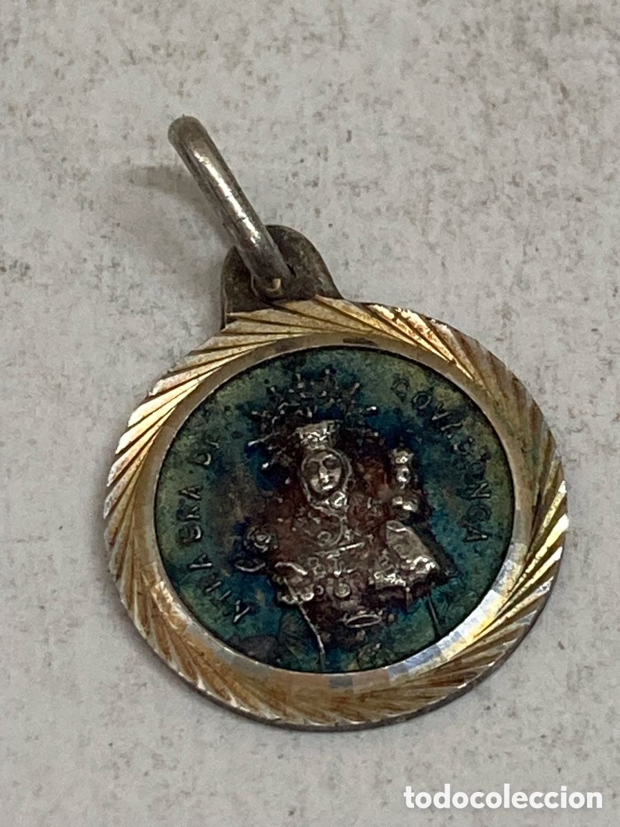 Antig&uuml;edades: Medalla de plata religiosa C600