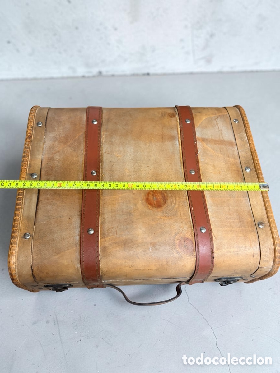 Antig&uuml;edades: Maleta de madera antigua - Foto 7