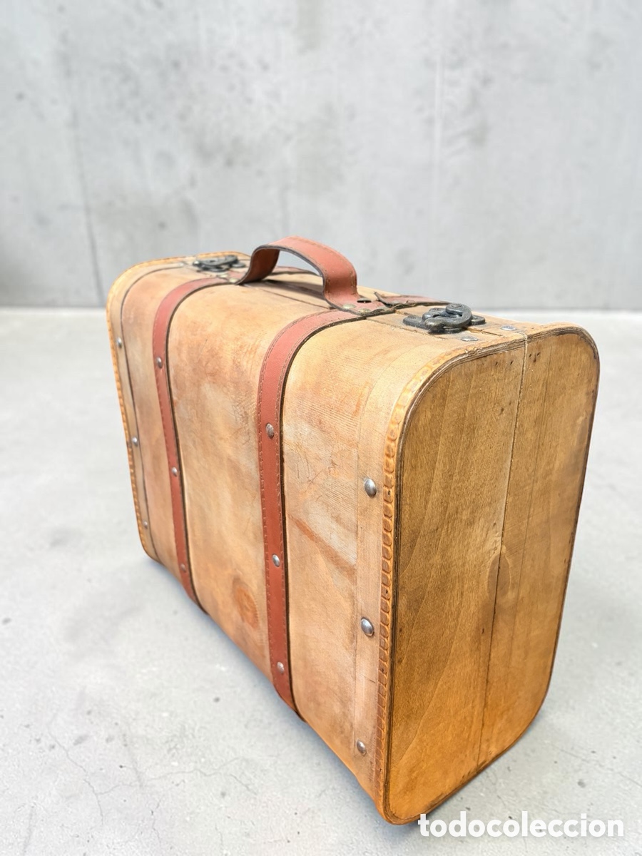 Antig&uuml;edades: Maleta de madera antigua - Foto 1