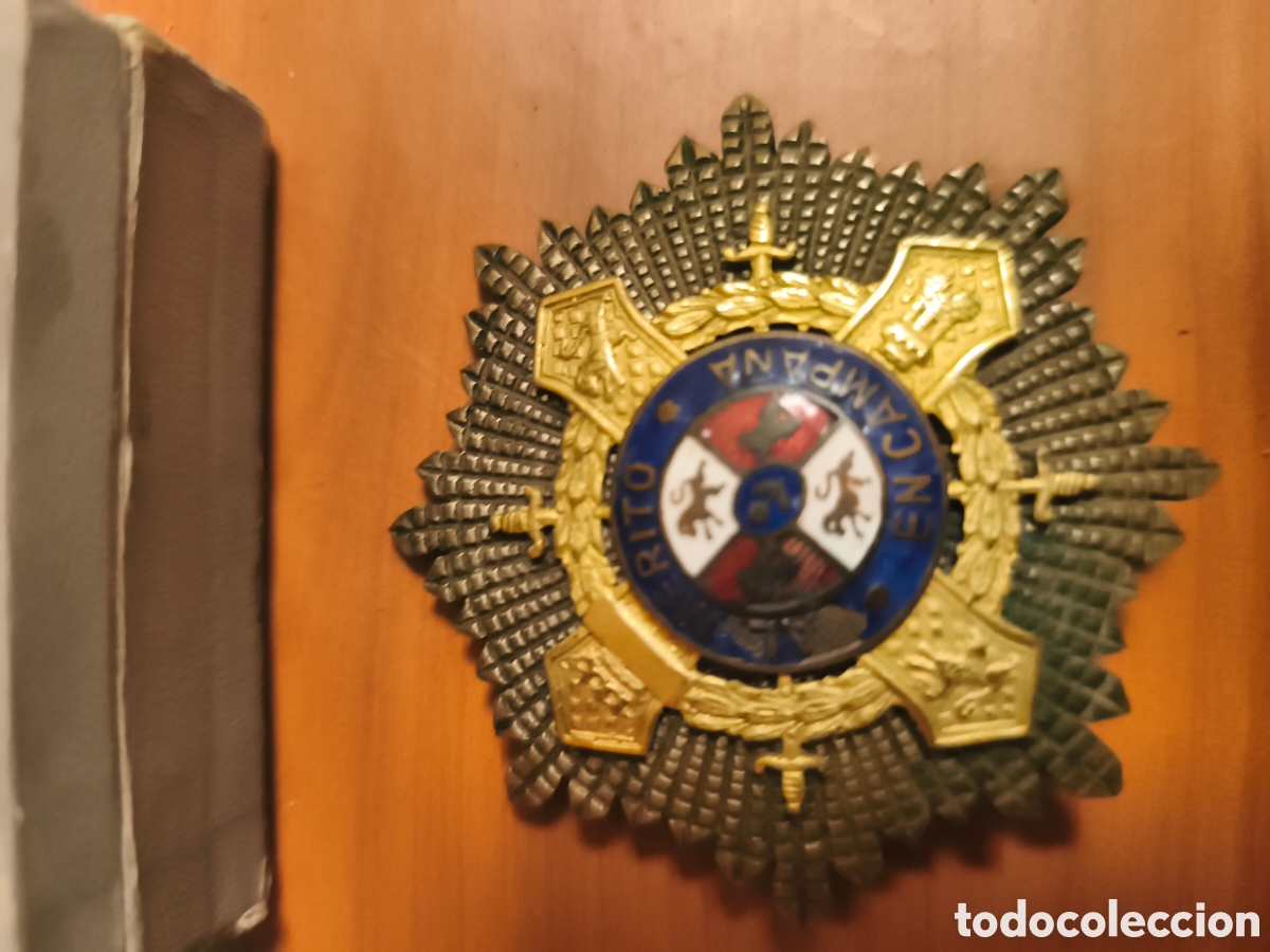 Antig&uuml;edades: Medalla al m&eacute;rito de la guerra civil