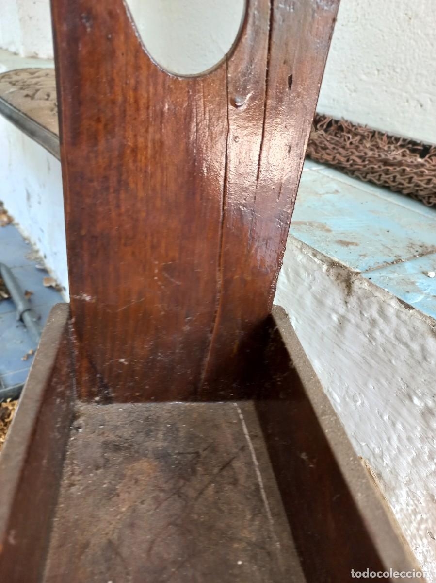 Antig&uuml;edades: antiguo armero escopetero de madera - Foto 7