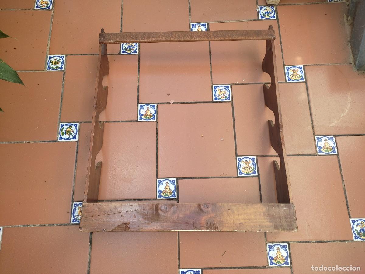 Antig&uuml;edades: antiguo armero escopetero de madera - Foto 8
