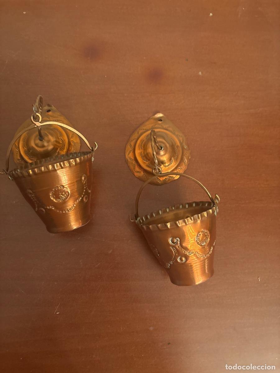 Antig&uuml;edades: Pareja de peque&ntilde;os cubos de laton - Foto 1