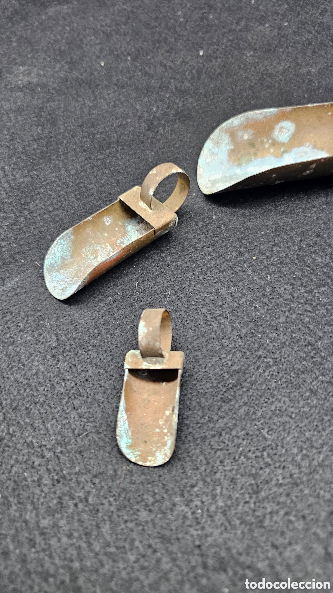 Antig&uuml;edades: Cucharas / paletas de lat&oacute;n
