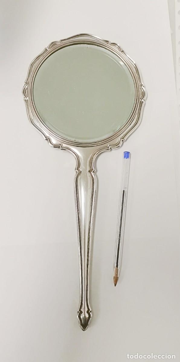 Antig&uuml;edades: Elegante Espejo de Tocador en Plata de Ley Contrastada &ndash; Estilo Art D&eacute;co - 372 gr. - 32 cm
