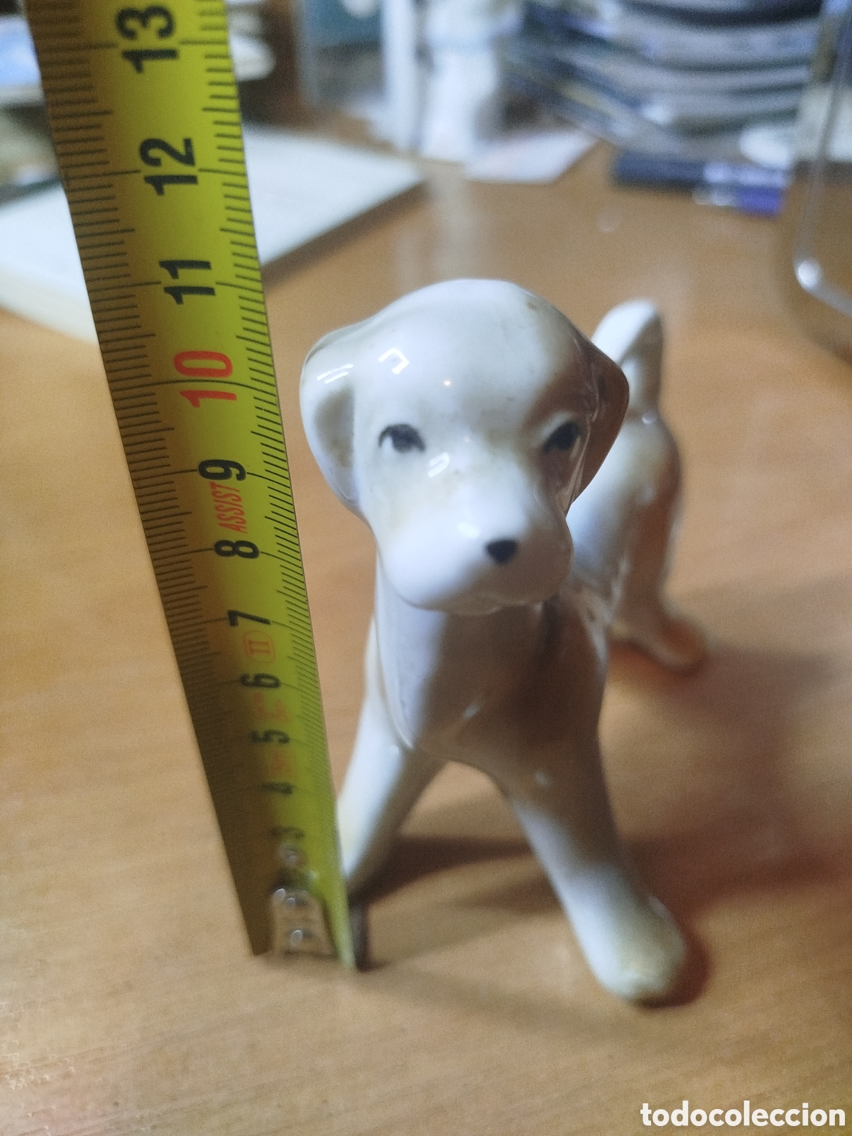 Antig&uuml;edades: Perro de cer&aacute;mica. Precioso perro estilo lladro. Figura de cer&aacute;mica
