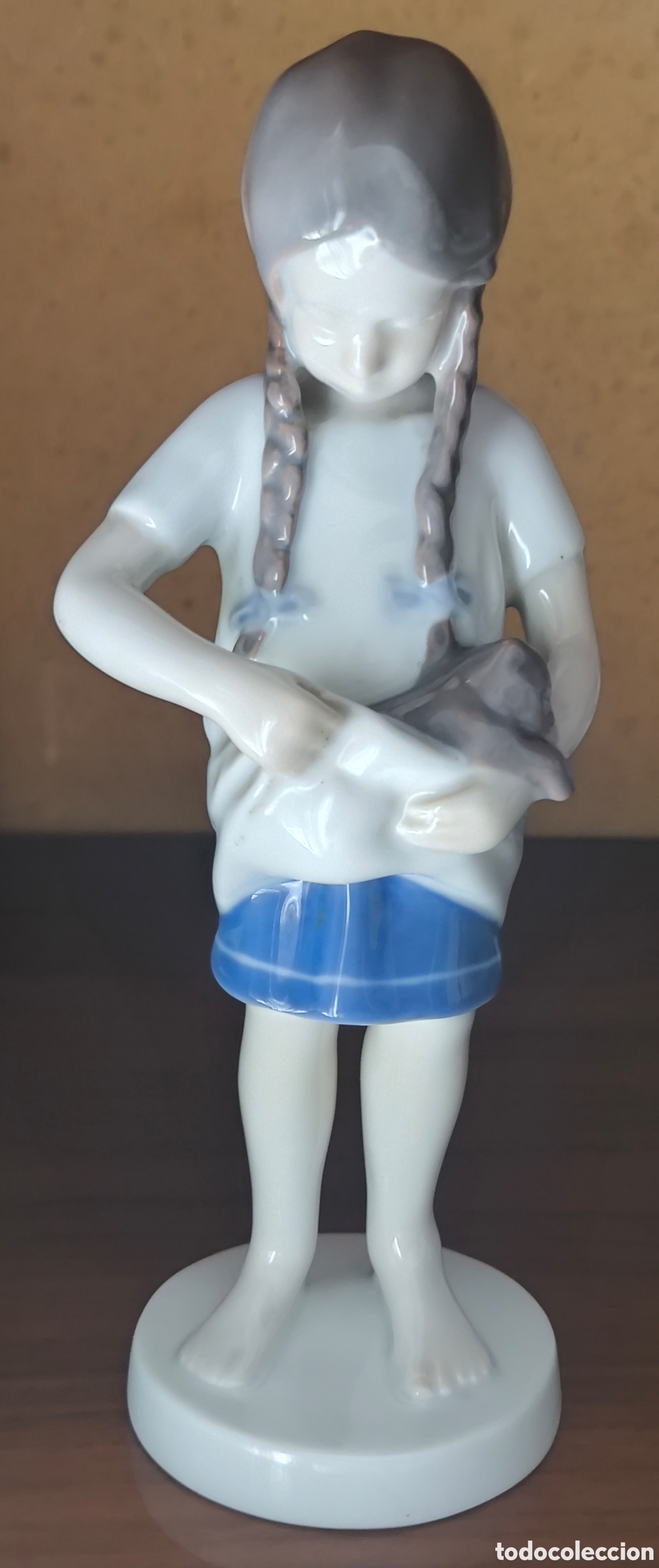 Antig&uuml;edades: PORCELAIN ROYAL COPENHAGEN BING & GR&Oslash;NDAHL FIGURA PORCELANA NI&Ntilde;A CON GATO