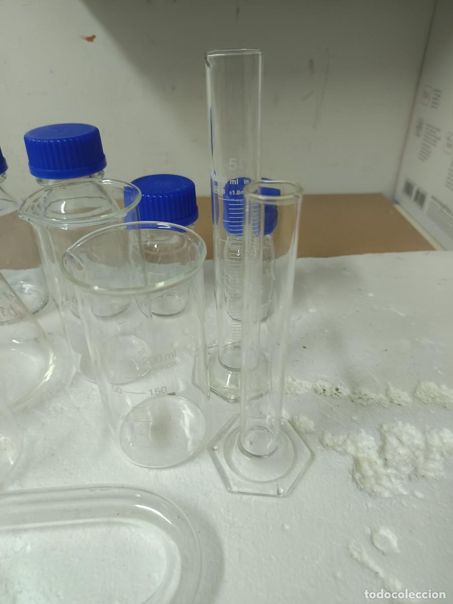 Antig&uuml;edades: Lote de objetos de laboratorio cristal - Foto 4
