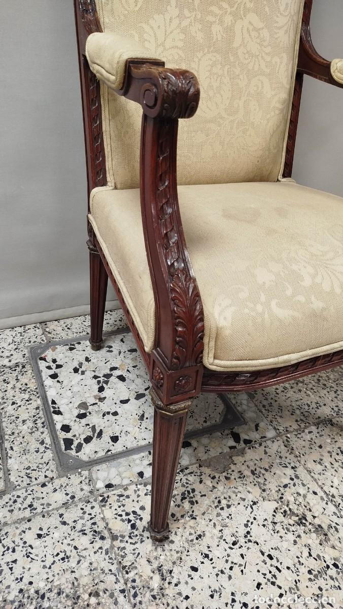 Antig&uuml;edades: SILL&Oacute;N ESTILO LUIS XVI DE MADERA DE NOGAL - Foto 3