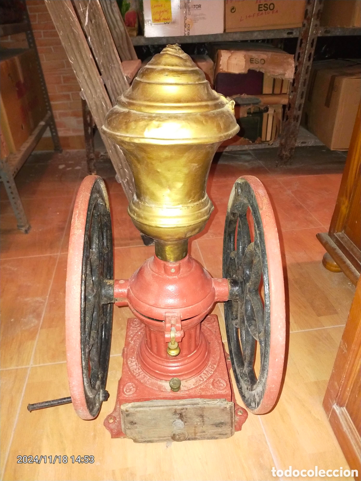 Antig&uuml;edades: Molinillo caf&eacute; antiguo - Foto 1