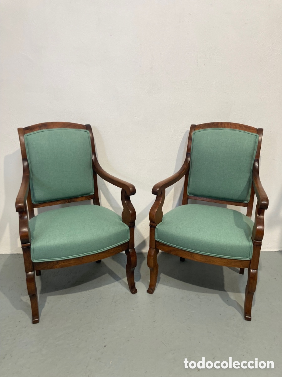 Antig&uuml;edades: Antigua pareja de sillones restaurados y tapizados