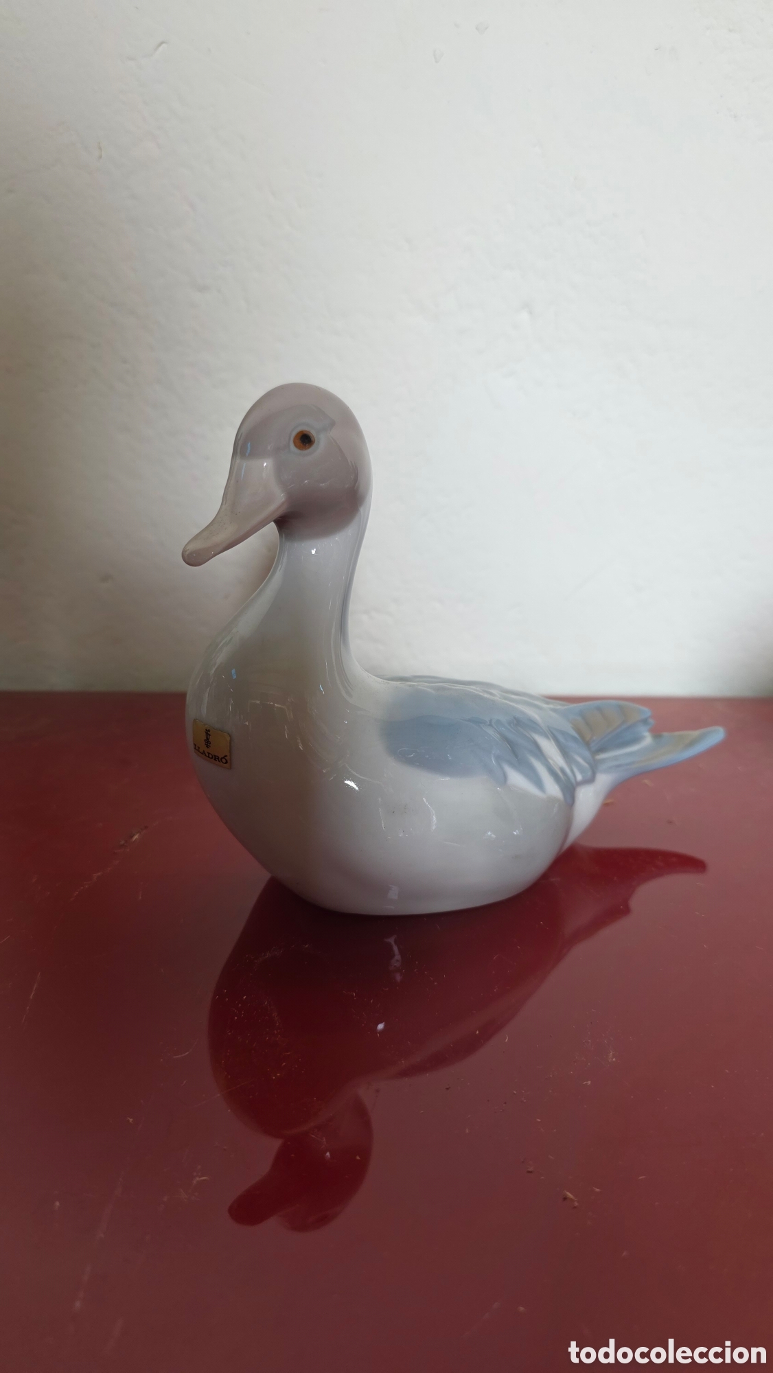 Antig&uuml;edades: Figura patito porcelana lladro