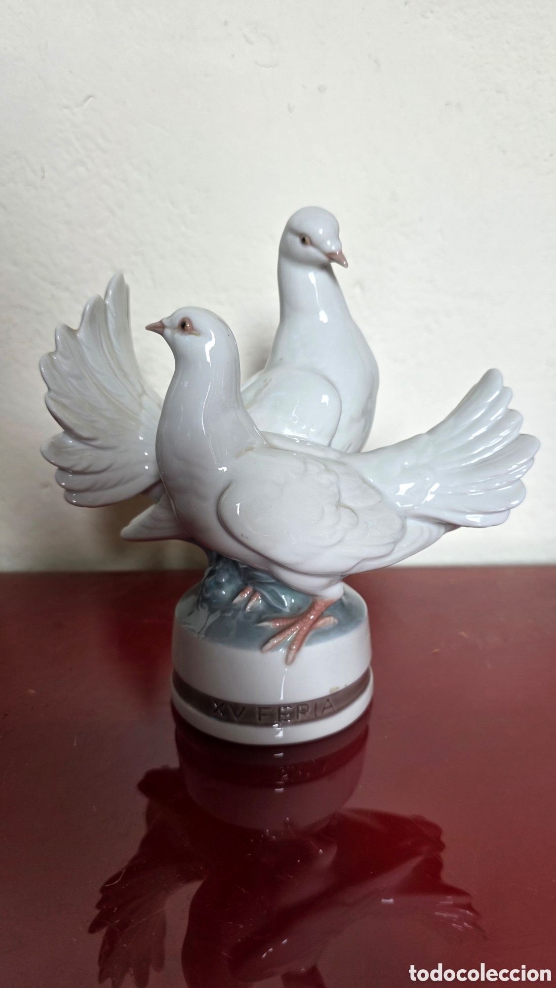 Antig&uuml;edades: Figura porcelana lladro pareja de palomas