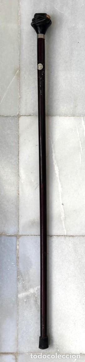 Antig&uuml;edades: BASTON DE MADERA CON EMPU&Ntilde;ADURA DE MADERA. BASTON-26
