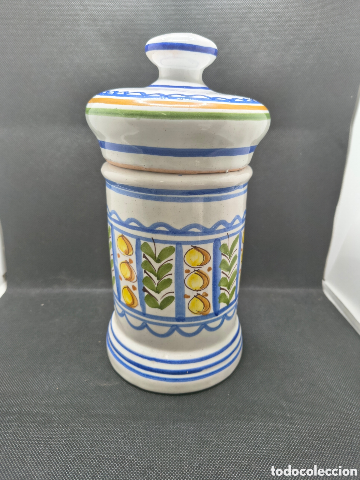 Antiques: Albarelo o tarro de farm&agrave;cia Lario