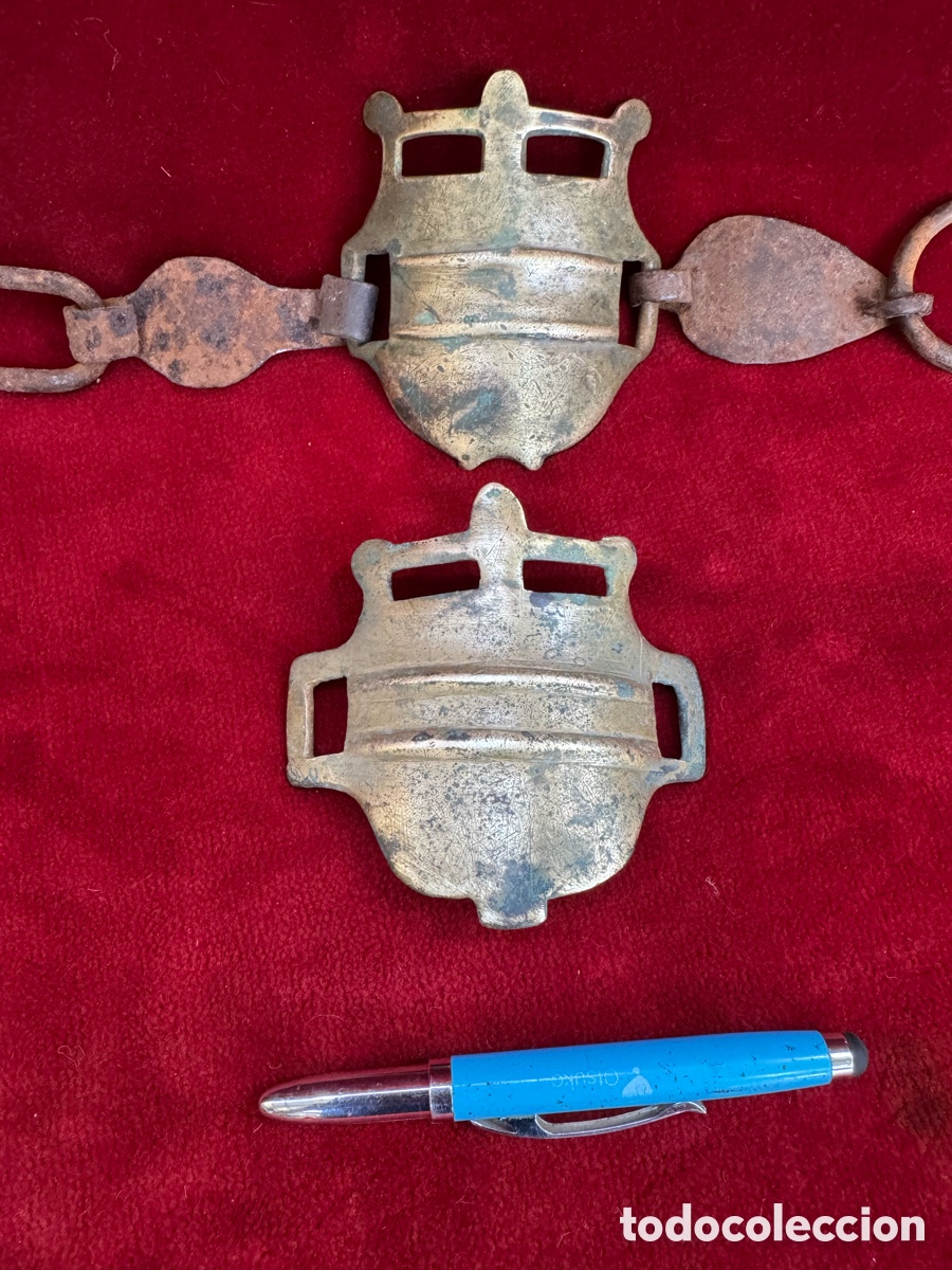 Antig&uuml;edades: Lote de 2 antiguas serretas de fragua! Forja y bronce!