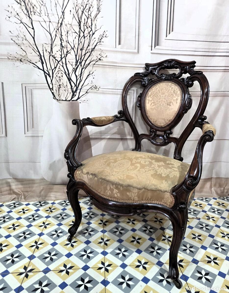 Antig&uuml;edades: Sill&oacute;n antiguo estilo rococ&oacute; franc&eacute;s