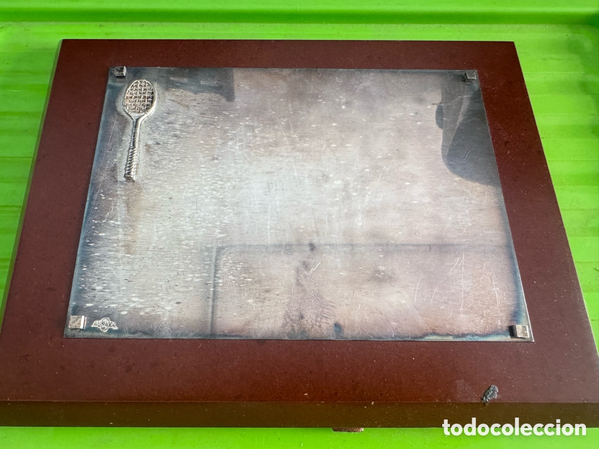 Antig&uuml;edades: Placa Alpaca Tenis 18x13