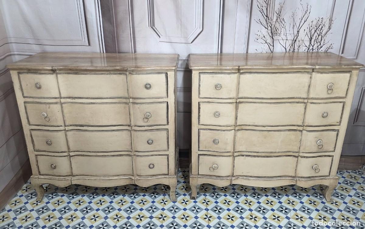 Antig&uuml;edades: Pareja de c&oacute;modas de estilo provenzal franc&eacute;s - Foto 3