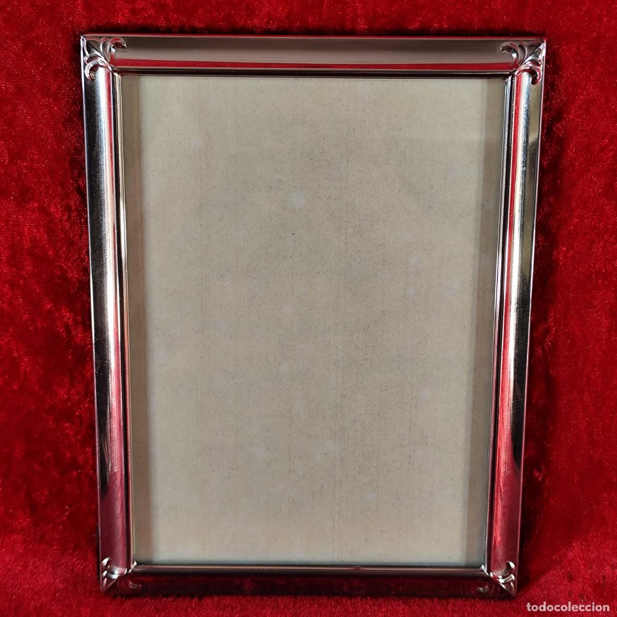 Antig&uuml;edades: MARCO DE PLATA DE LEY - ISABEL CABANILLAS S.A. - ESPA&Ntilde;A - 20,5 X 15,5 CM TOTAL - PLATA 925