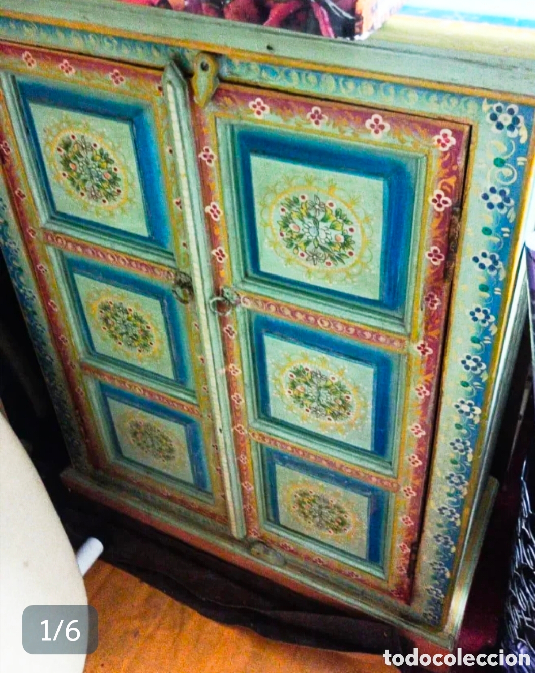 Antig&uuml;edades: Espectacular Armario Indio Antiguo Pintado a Mano &ndash; Madera Maciza Policromada