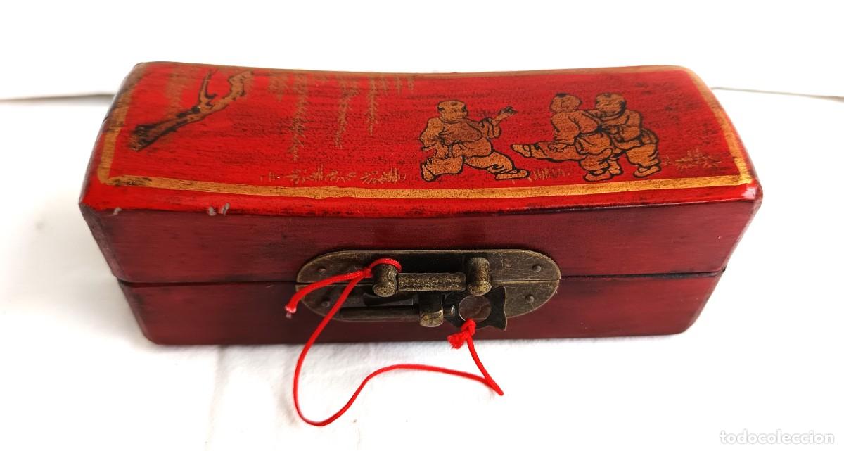 Antig&uuml;edades: Caja - Lat&oacute;n dorado, Bronce dorado, Papel de arroz - Caja china pintada mano China - 1960-1970