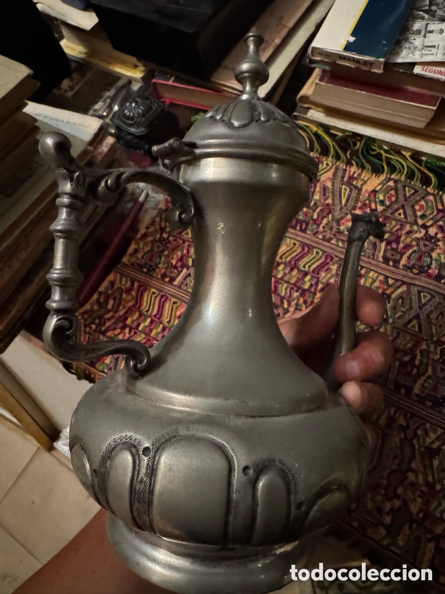 Antig&uuml;edades: Tetera esta&ntilde;o antigua etain