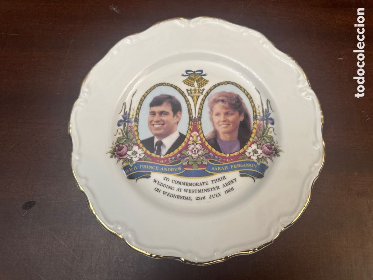 Antig&uuml;edades: Plato conmemorativo 1986 enlace matrimonial de los duques de York. Principe Andr&eacute;s y Sarah Ferguson