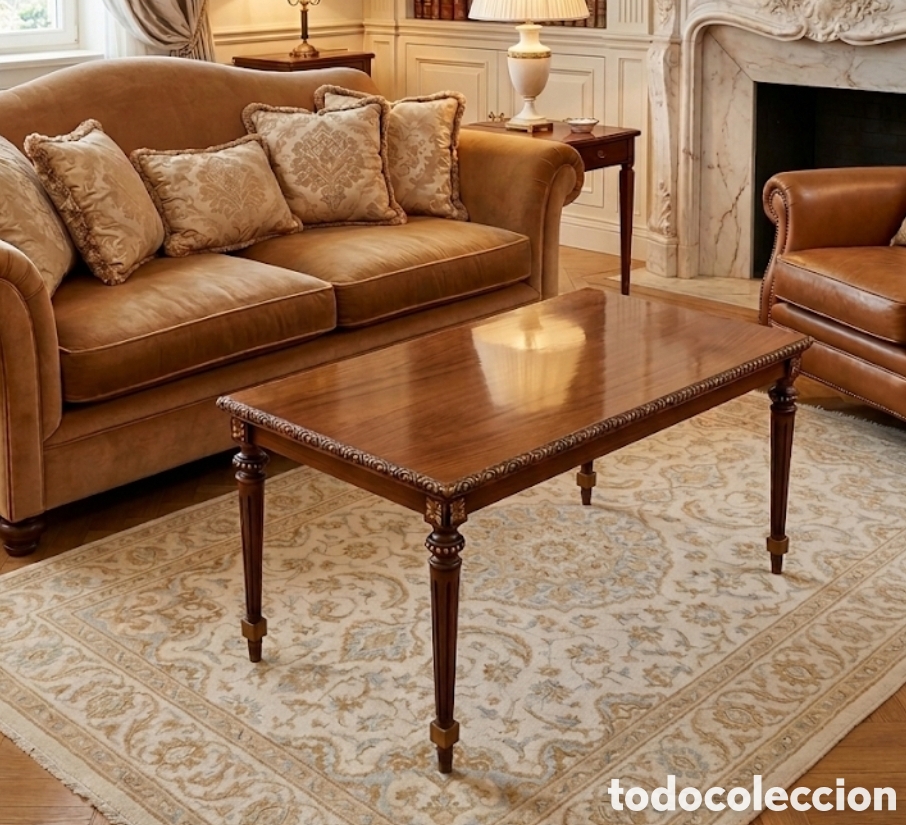 Antig&uuml;edades: Auxiliar/centro estilo Luis XVI en madera de nogal &ndash; Elegancia cl&aacute;sica
