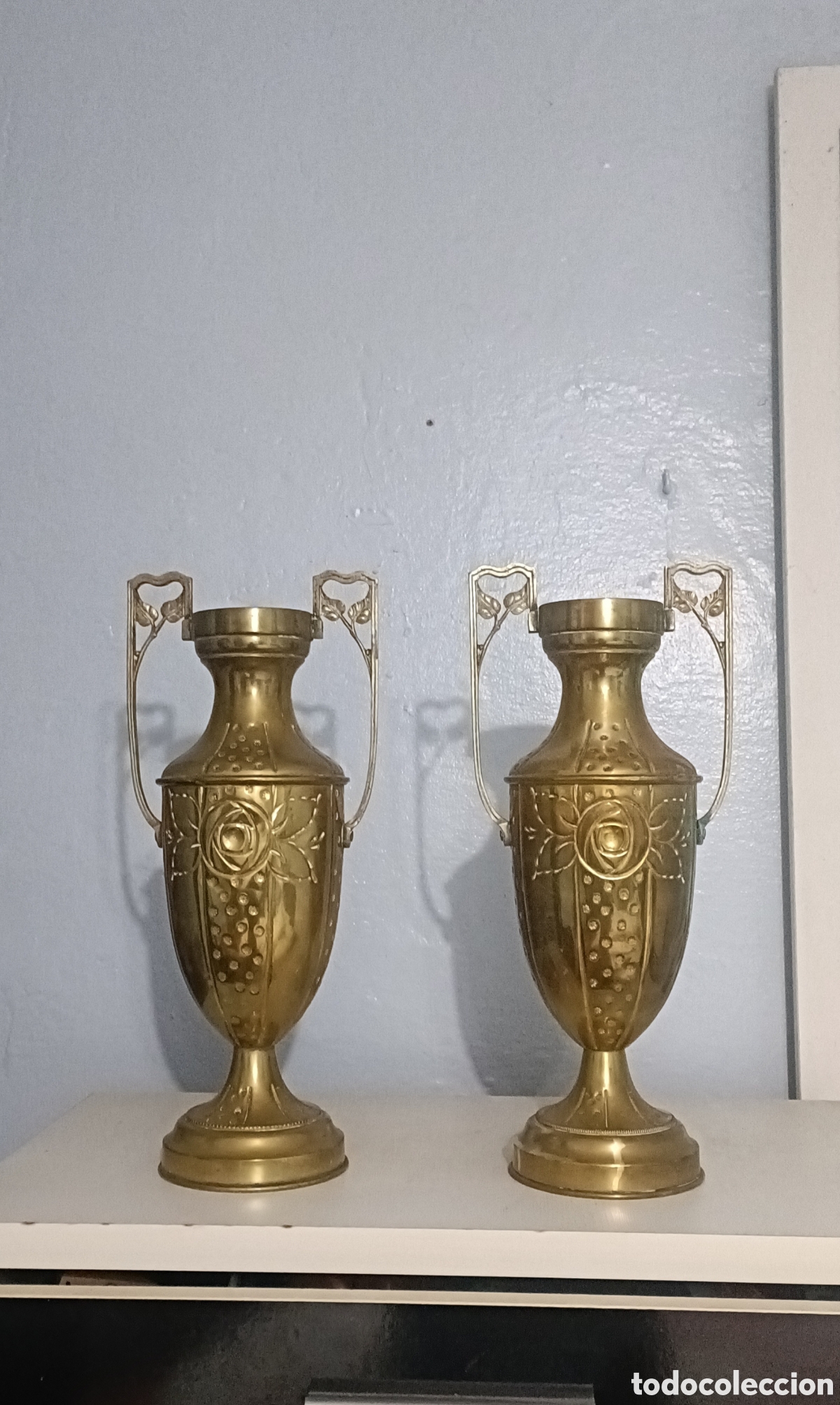 Antig&uuml;edades: Parejas de &Aacute;nforas de bronce
